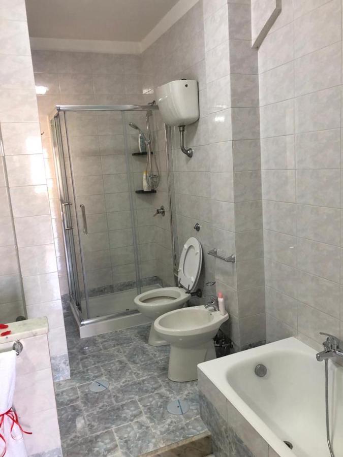 Appartamento House Pompei- Casa Vacanza Scafati Luaran gambar